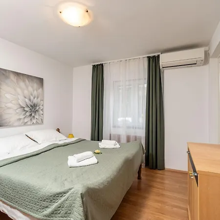 Apartment Lolo - Two Bedroom With Loggia And Street View Dubrovnik