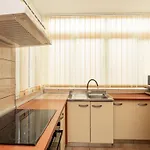 Lolo - Two Bedroom With Loggia And Street View