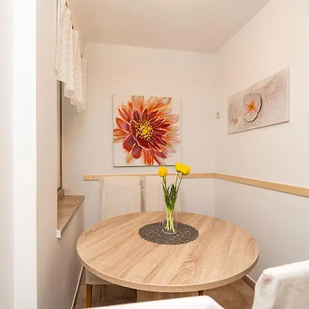 Lejlighed Lolo - Two Bedroom With Loggia And Street View Dubrovnik