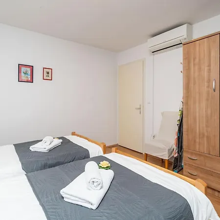 Apartament Lolo - Two Bedroom With Loggia And Street View Dubrownik